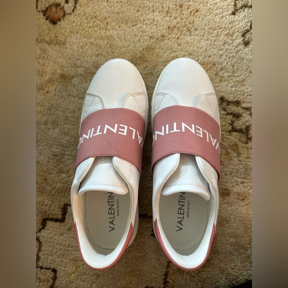 Valentino Sneakers Size 8 - Picture 3 of 5